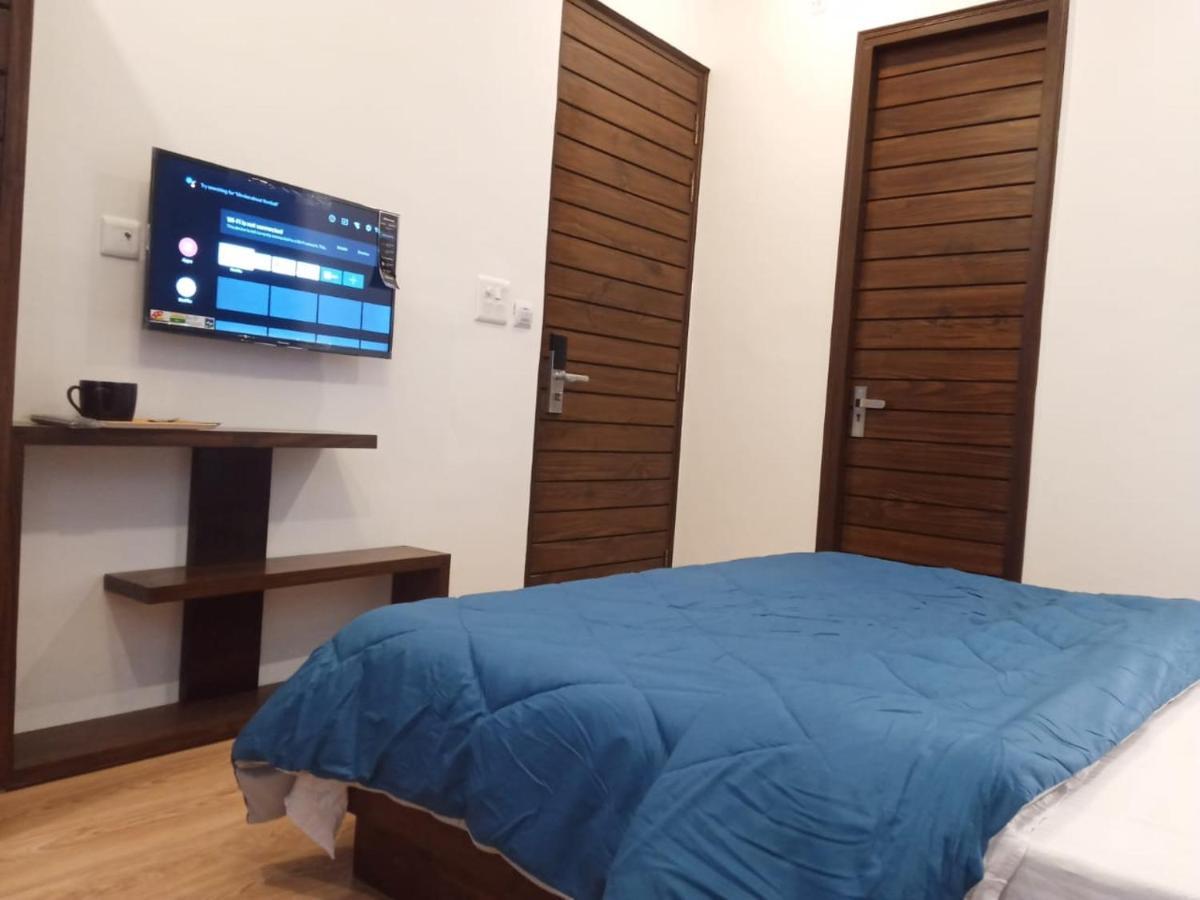 Deluxe Double Room,1071747625:JPEG